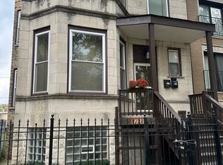 3921 W Grenshaw St #1, Chicago, IL 60624