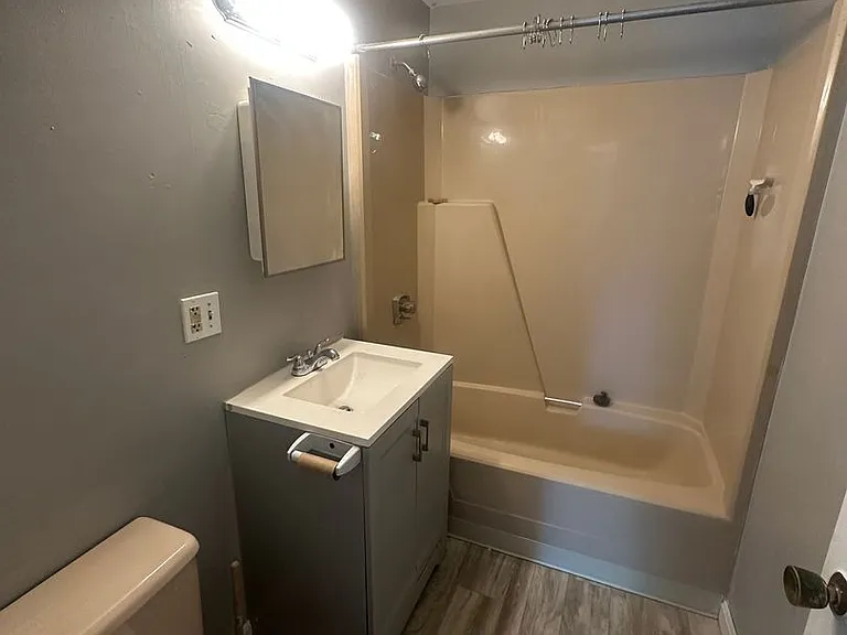 74 Front St #86 — Photo 10