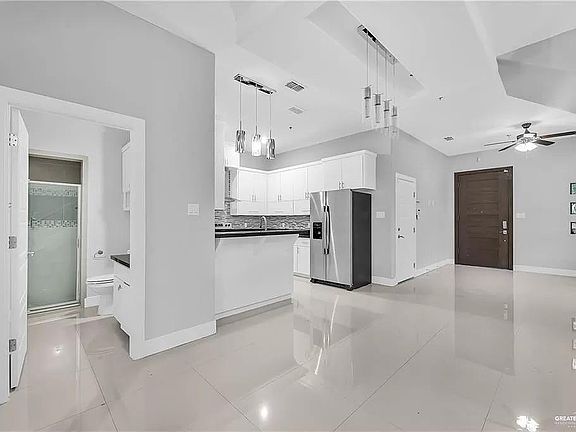 4th image of 3016 S L St APT 1