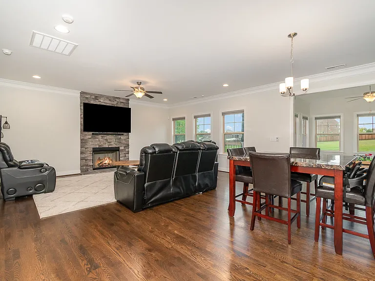6006 Tanoak Ct — Photo 17