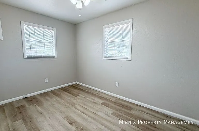3509 Avenue S #B — Photo 10