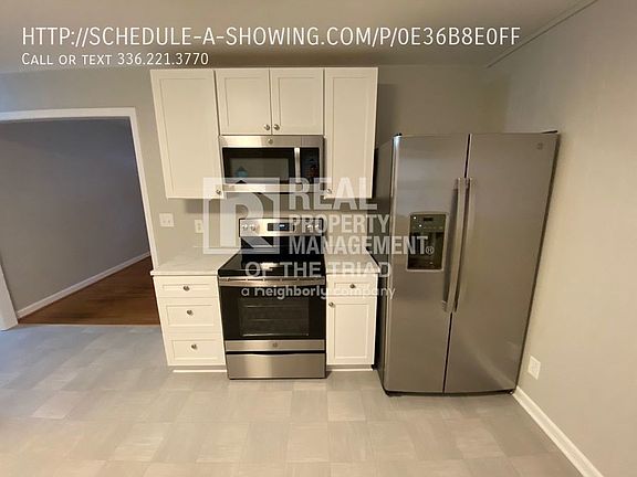 4th image of 300 Meadowood St