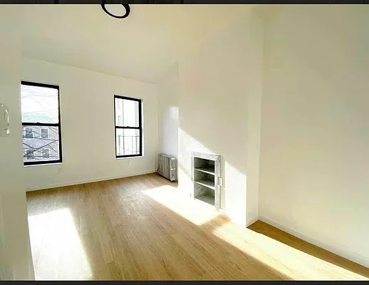 Rented by Corcoran | media 36