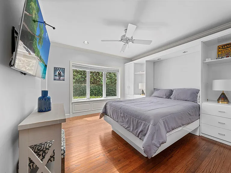 330 Royal Plaza Dr — Photo 20