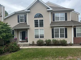 109 Dispatch Dr, Washington Crossing, PA 18977