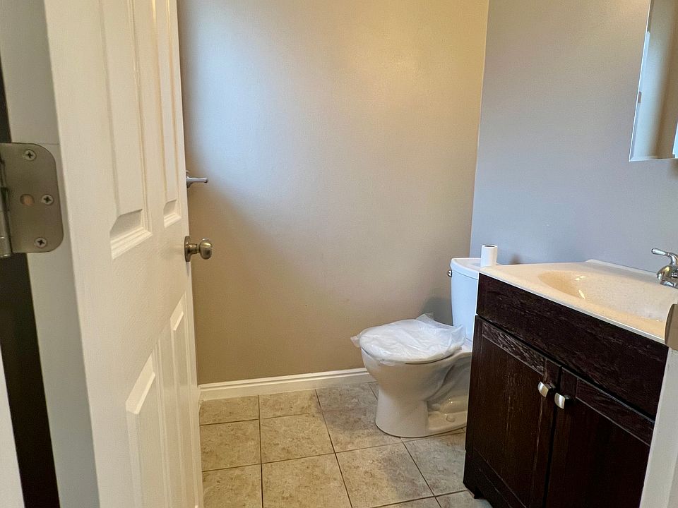 Main Floor Half Bath