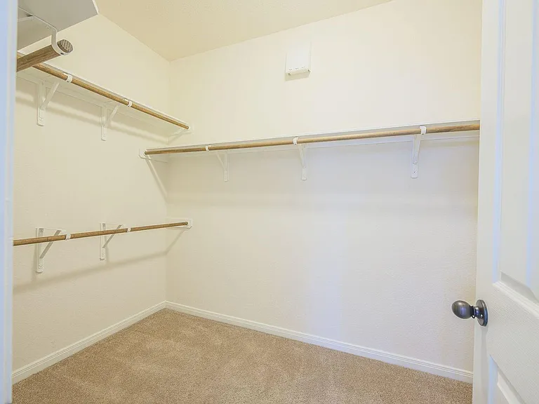 4017 Firenze Dr — Photo 9