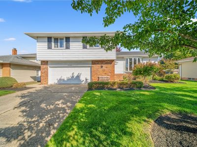 6353 Dunfield Dr, Mayfield Heights, OH, 44124