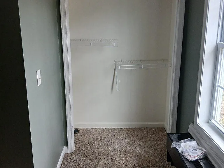 28420 Delaware Ave #5 — Photo 1