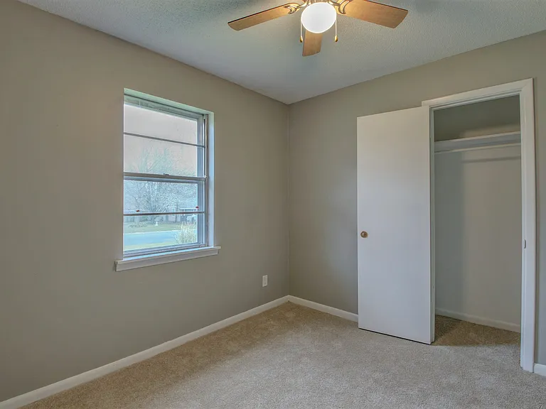 416 Smart St — Photo 13
