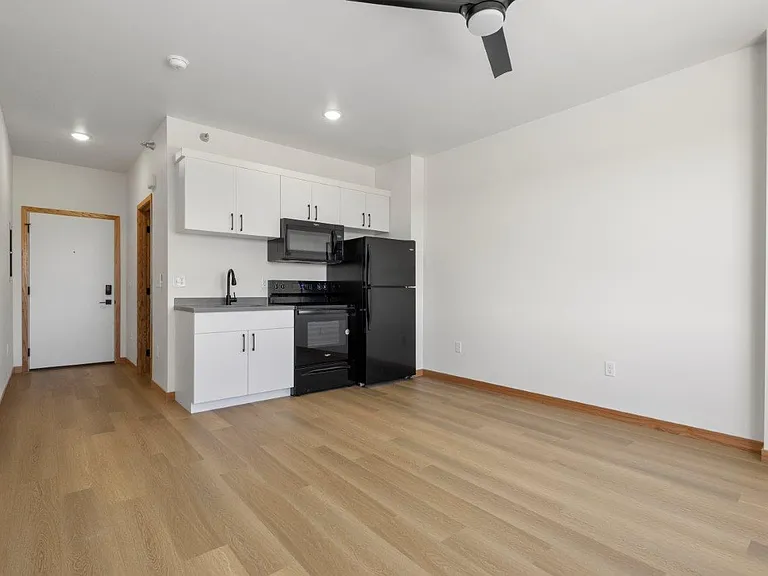 Archer Flats — Photo 7
