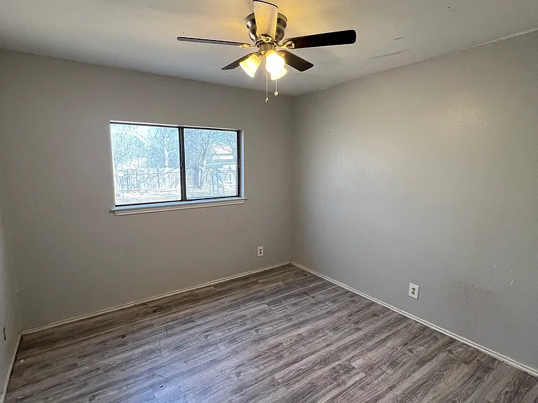 6118 Broken Feather Ln — Photo 7