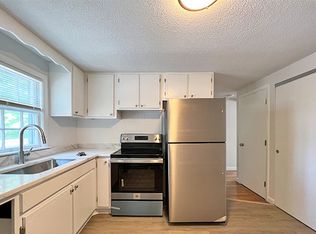 40 Stone St #4, Beverly, MA 01915