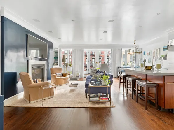 136 Sullivan Street image 1 of 10