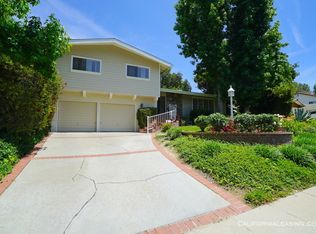 25072 Highspring Ave, Newhall, CA 91321