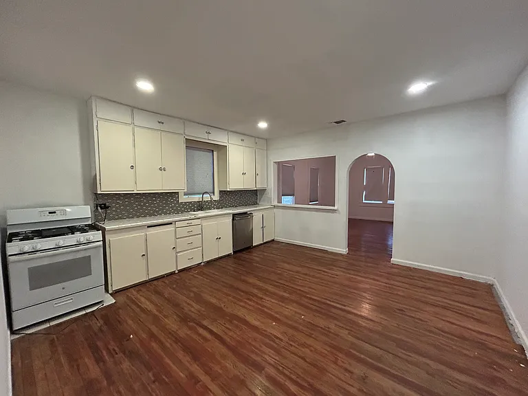 4711 Erin Blvd — Photo 11