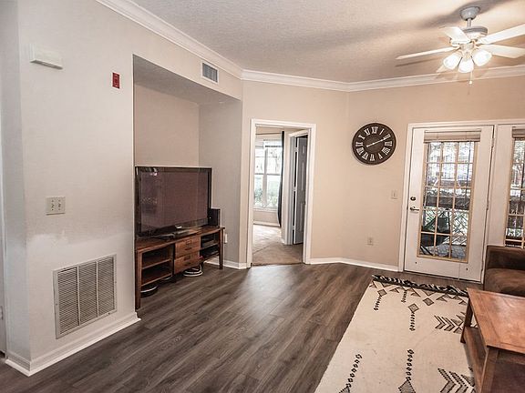4th image of 17113 Harbour Vista Cir