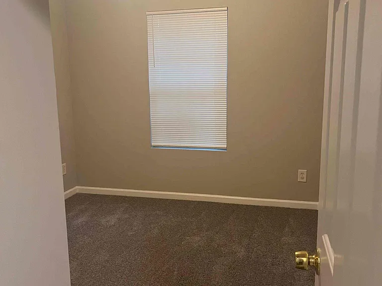 1566 Eastern Sunrise Ln #1566 — Photo 21