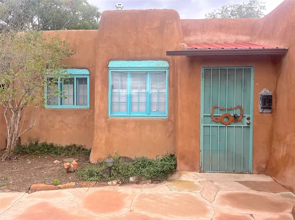 1626 Paseo De Peralta, Santa Fe, NM 87501