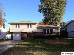 1404 Fairfax Rd, Bellevue, NE 68005