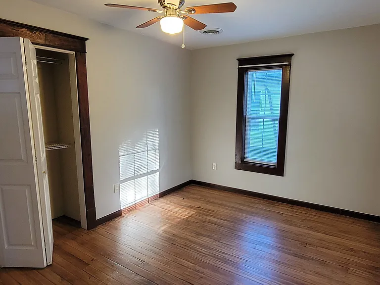 127 Diamond Ct — Photo 9