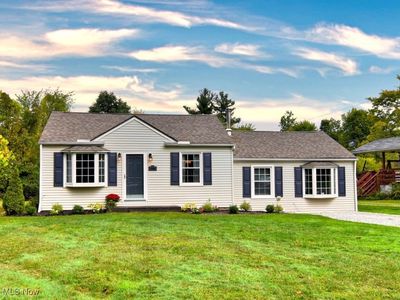 7586 Cedar Rd, Chesterland, OH, 44026