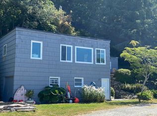 3996 Pebble Beach Dr, Camano Island, WA 98282