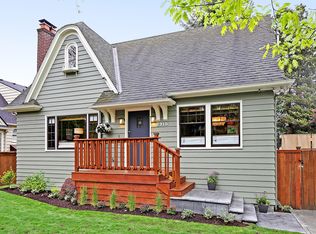 2315 N 40th St, Seattle, WA 98103