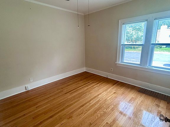 5th image of 2503 W Main St #1
