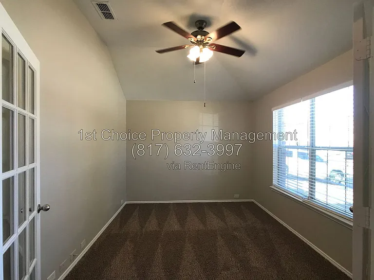 13213 Fencerow Rd — Photo 6