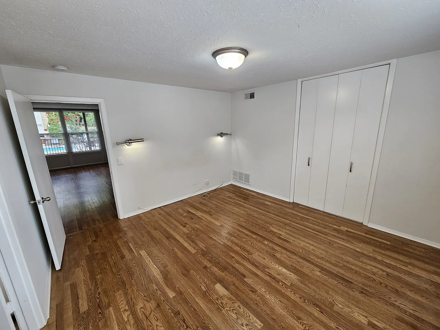 1 bed, 756 sqft, $1,395 — Photo 3