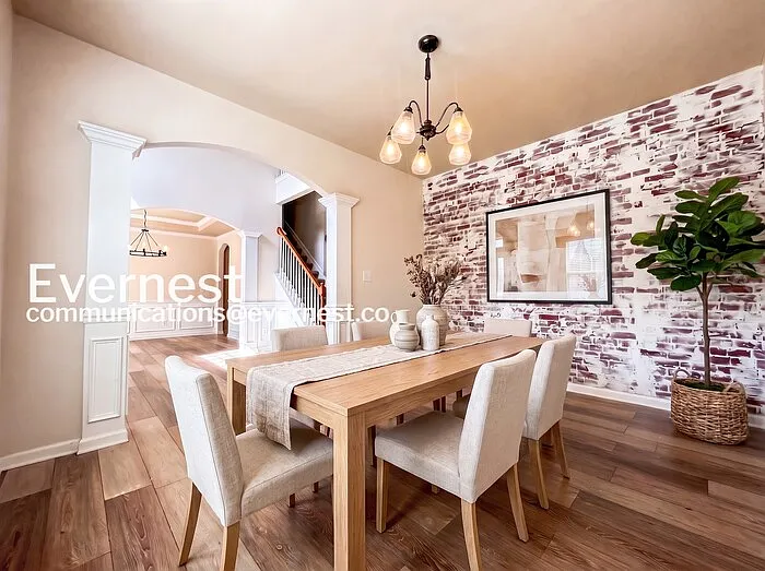 5995 Chinook Ct — Photo 2
