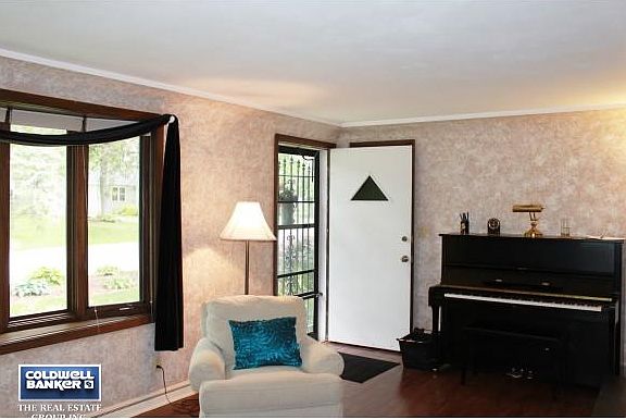 Spacious Living Room