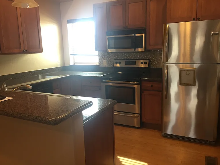 3337 N 27th Ave #30 — Photo 5