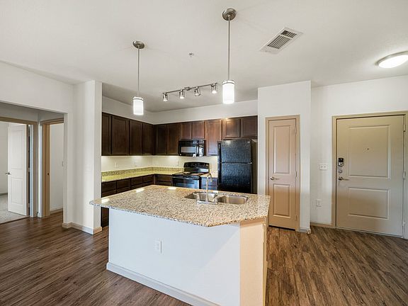 Anatole at Norman general photo