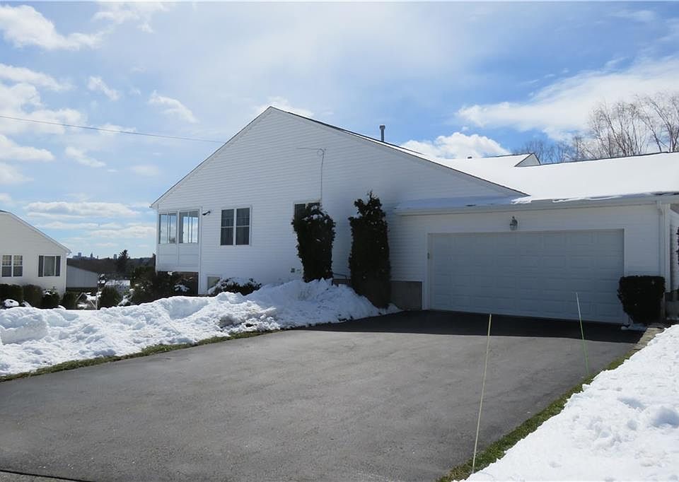 25 Lees Farm Commons Dr, North Providence, RI 02904 Zillow