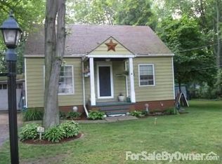 511 Treadway Blvd, Sheffield Lake, OH 44054
