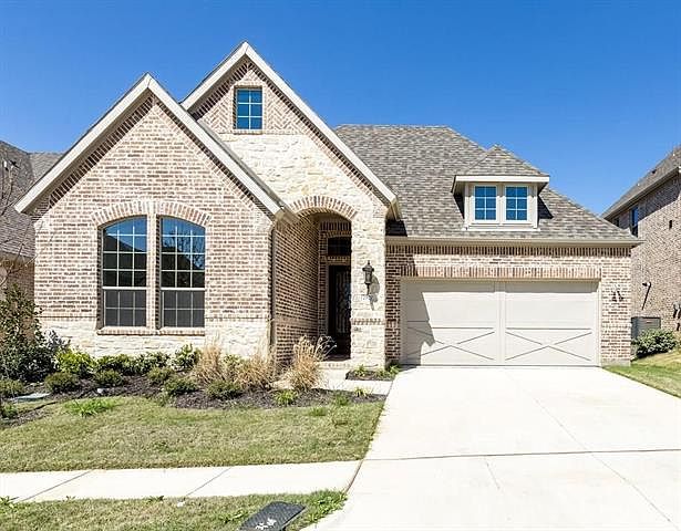1st image of 2707 San Jacinto Dr