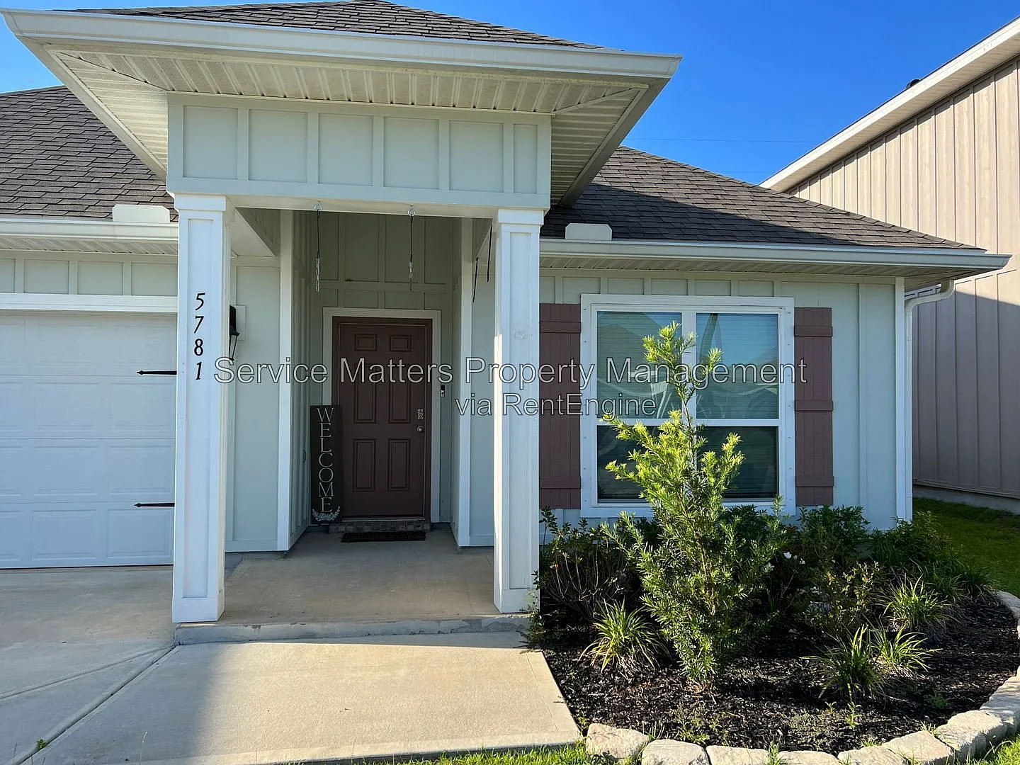 4 bed, 2.0 bath, 1835 sqft, $2,000 — Photo 2