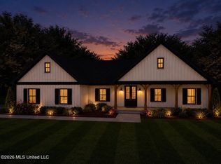 501 Peach St, Ocean Springs, MS 39564
