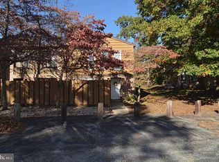 107 Burning Tree Ln, Reading, PA 19607