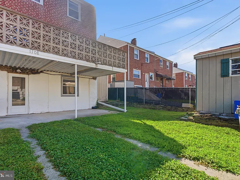 1108 Cobbs St — Photo 22