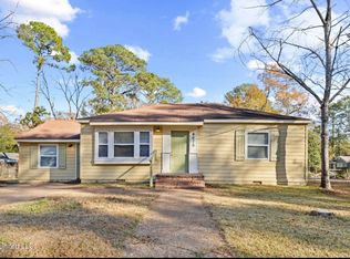 4670 Londonderry Dr, Jackson, MS 39206