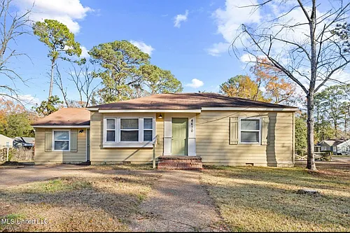 4670 Londonderry Dr Photo 1