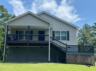 3223 Circleview Dr SE, Dalton, GA 30721