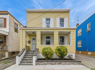 19 Jones St, New Rochelle, NY 10801