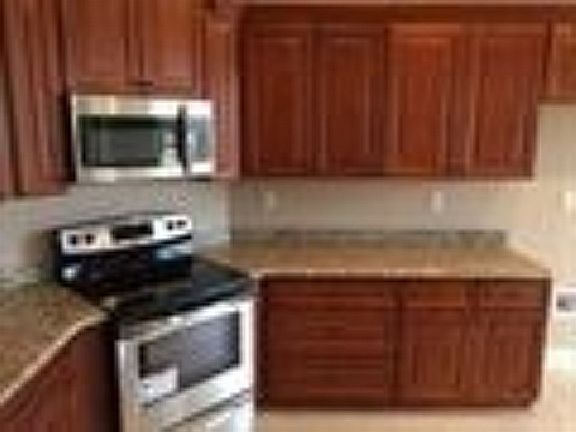 4th image of 640 Oakridge Dr Lot 30