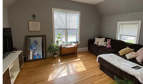 2077 4th St Photo 1