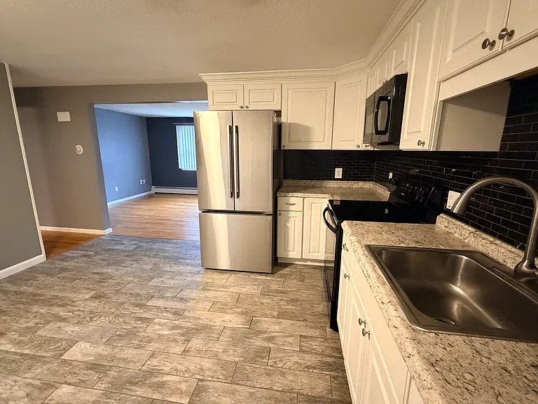 73 N Main St #2 — Photo 6