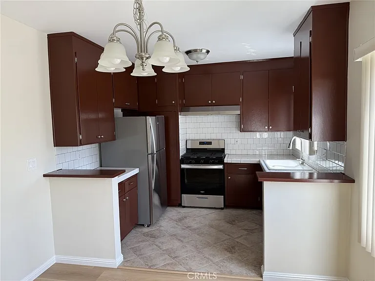 1626 N Kingsley Dr #6 — Photo 5